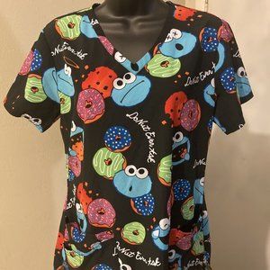 SESAME STREET - Scrubs Size Small Graphic Print Nurse Lightweight V Neck